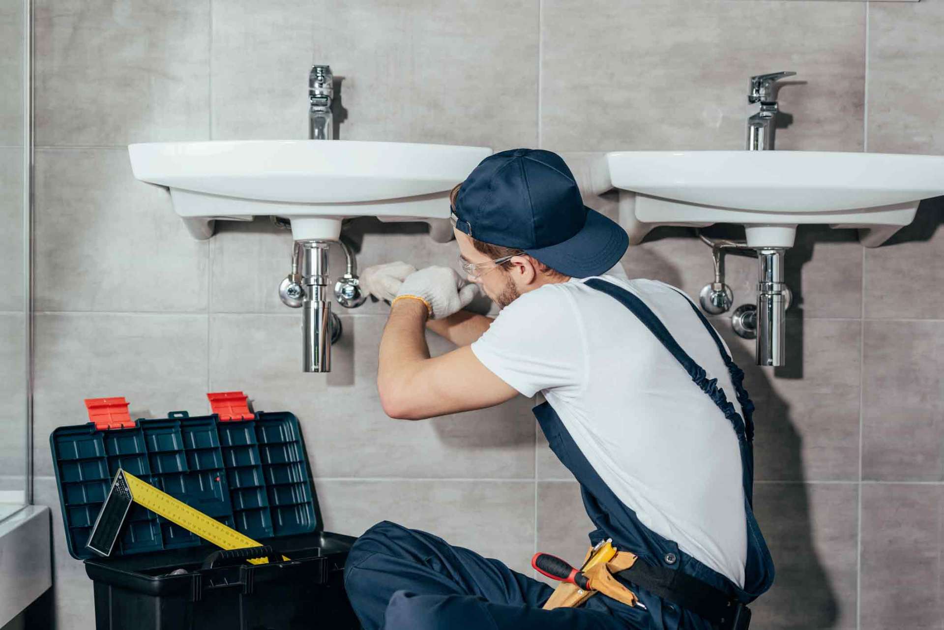 Southern Plumbing technician at work in Louisville